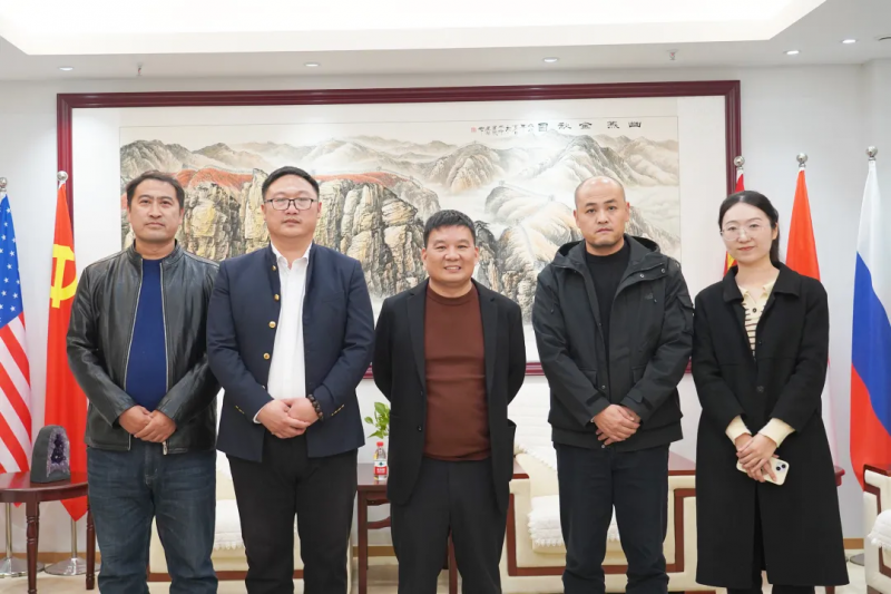 中巴國際商業(yè)聯(lián)盟一行蒞臨乾坤環(huán)保參觀考察